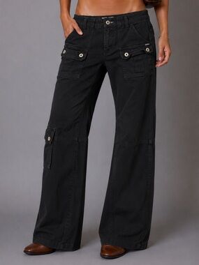 Y2K Guess Low Rise Black Cargos